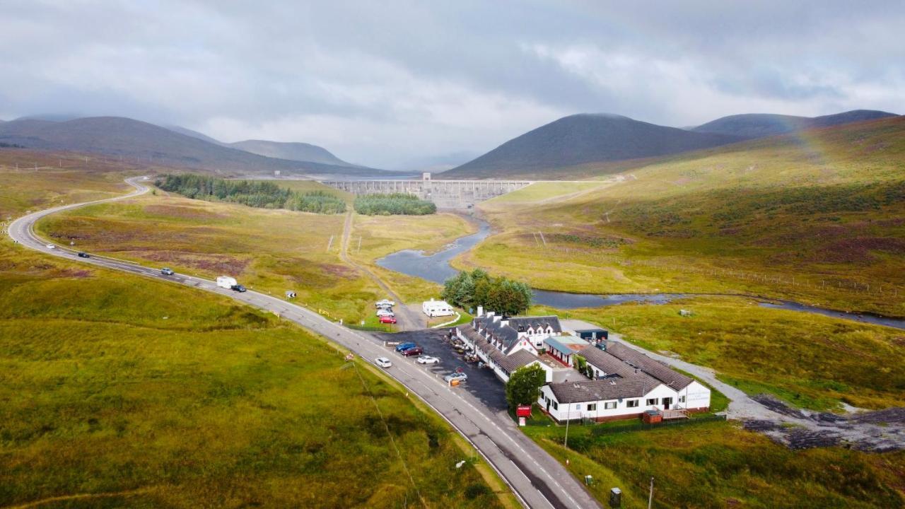 Aultguish Inn Гарв Екстериор снимка