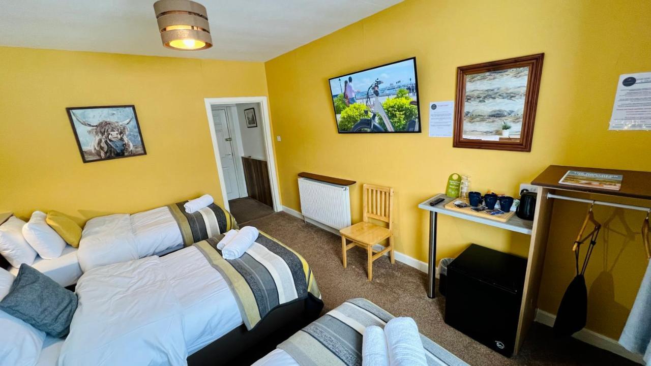 Aultguish Inn Гарв Екстериор снимка