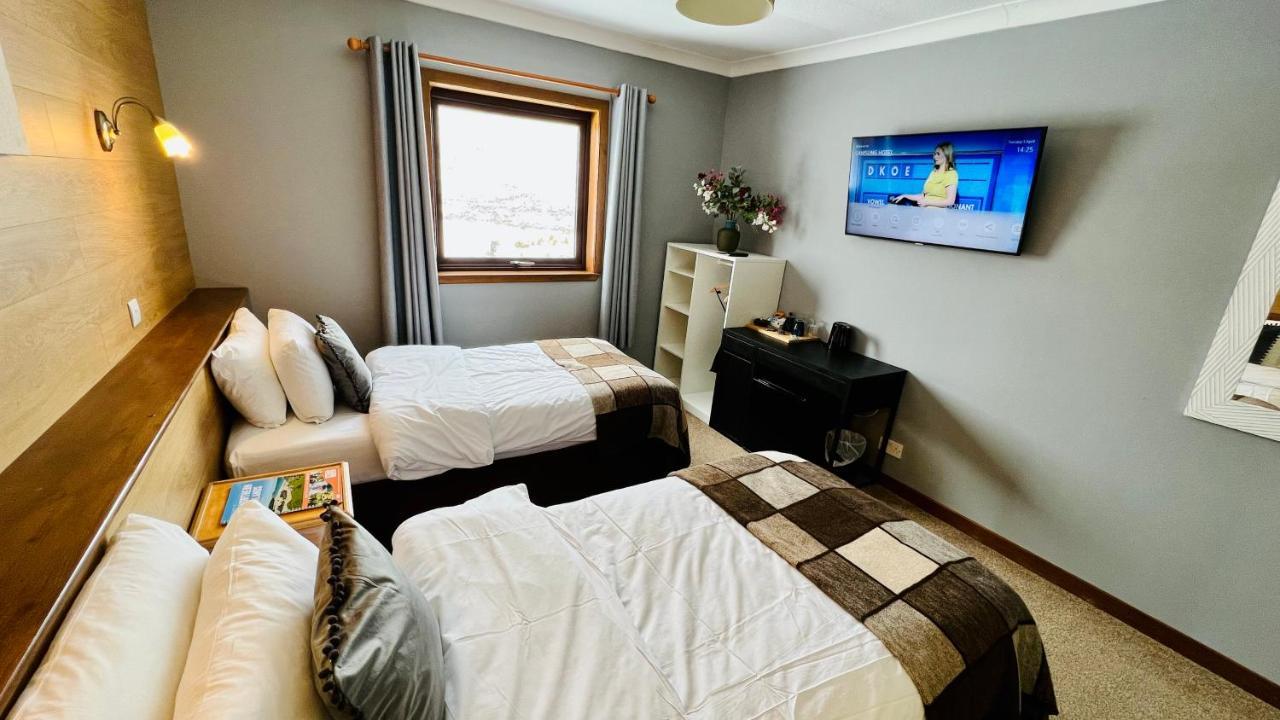 Aultguish Inn Гарв Екстериор снимка