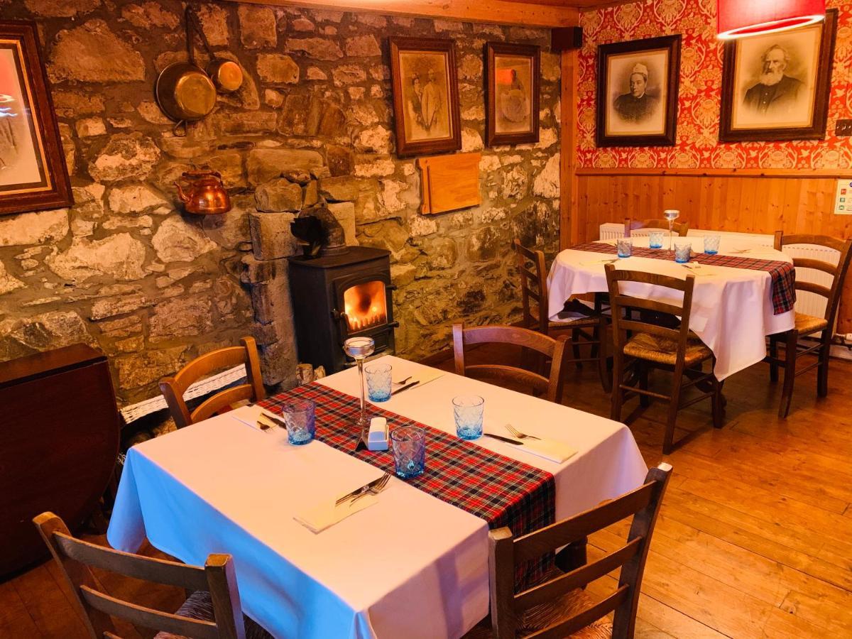 Aultguish Inn Гарв Екстериор снимка