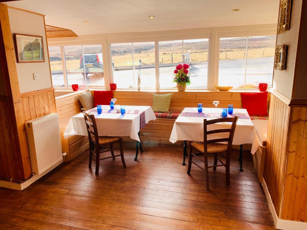 Aultguish Inn Гарв Екстериор снимка